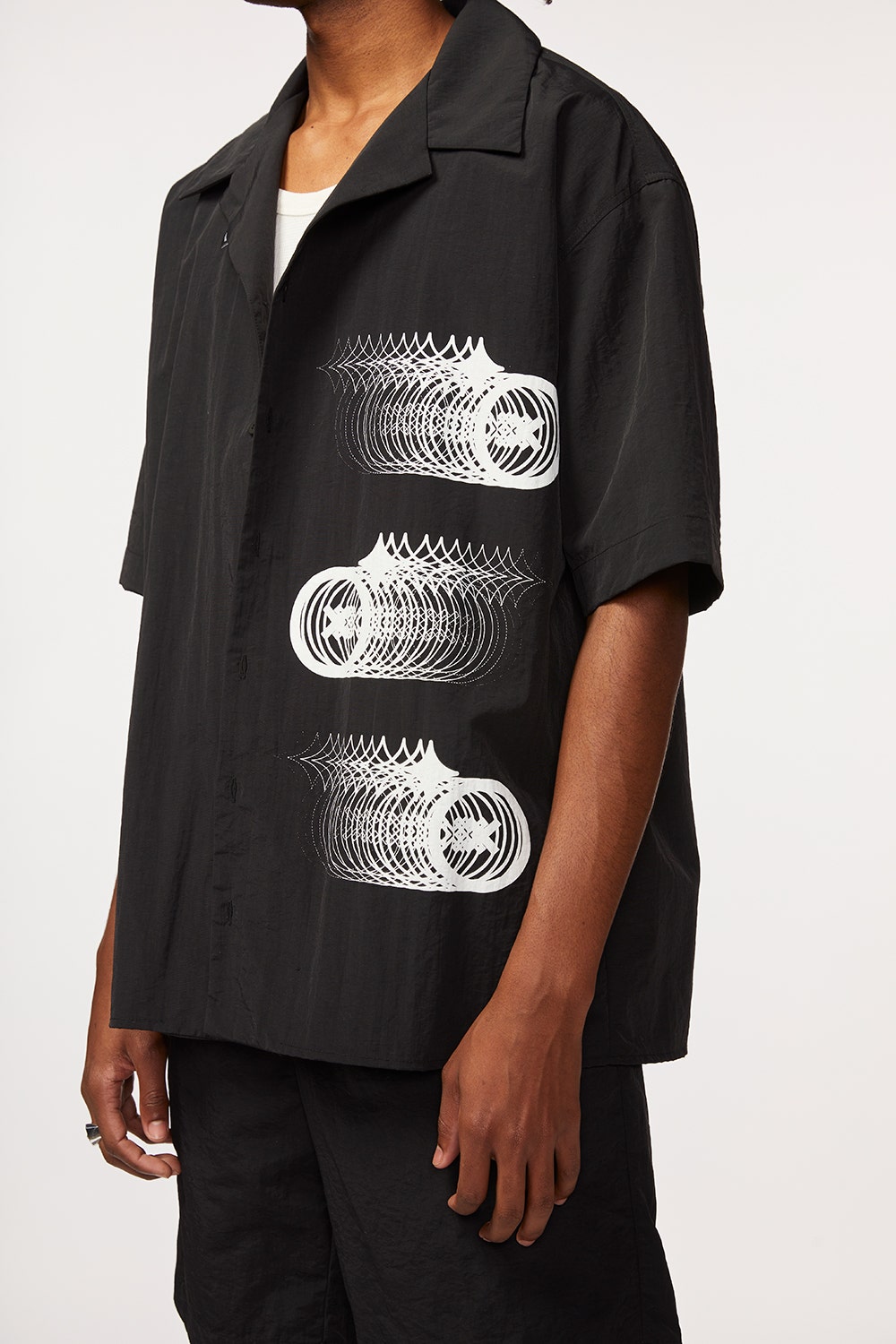 CAMISA MANGA CURTA VORTEX EM MOVIMENTO