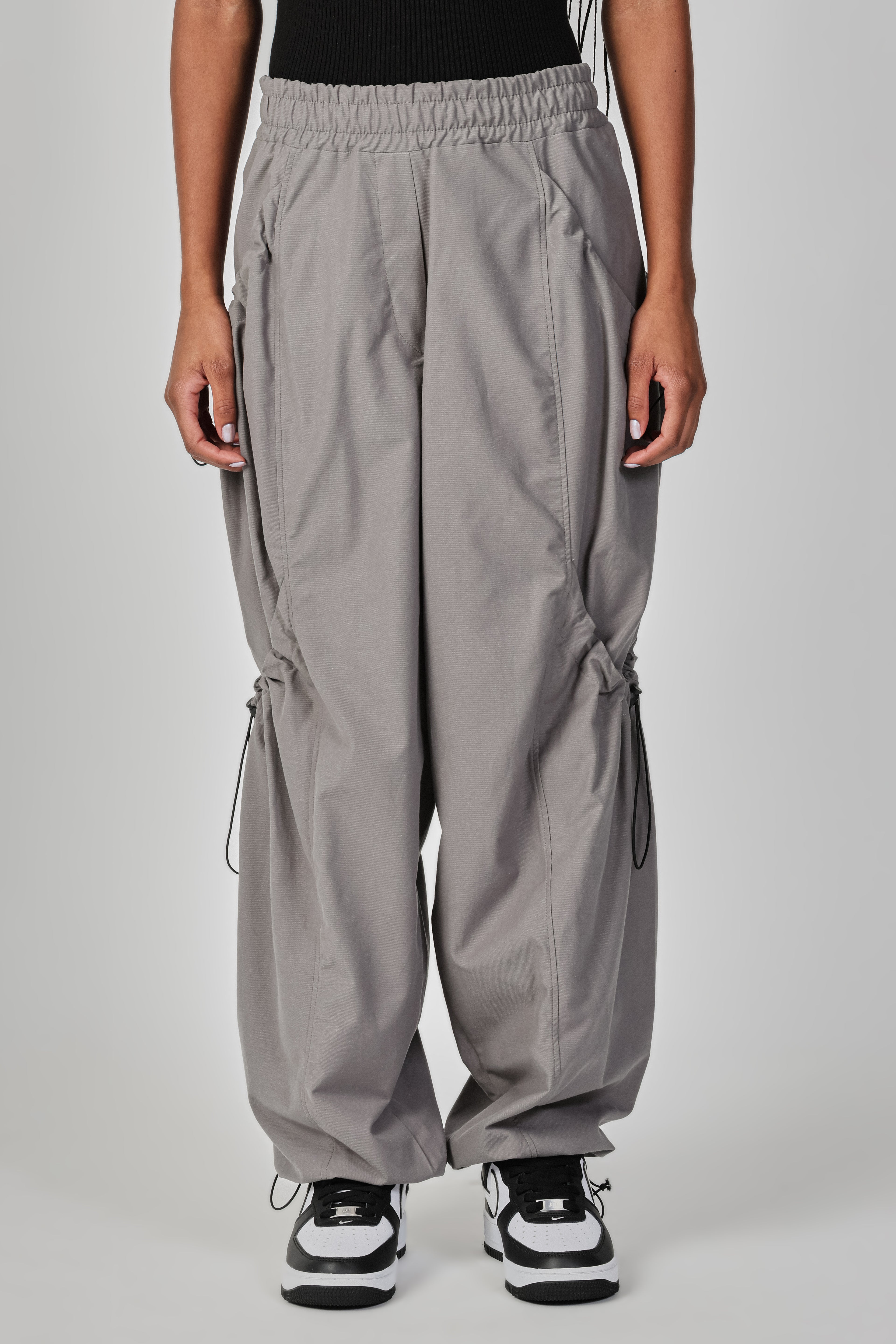 NYLON BAGGY PANTS WITH ADJUSTMENT THESAINT