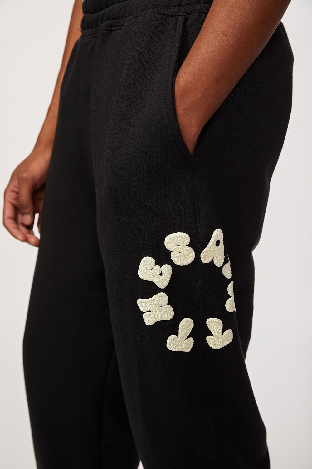 CALÇA DE MOLETOM EL SANTO CIRCLE