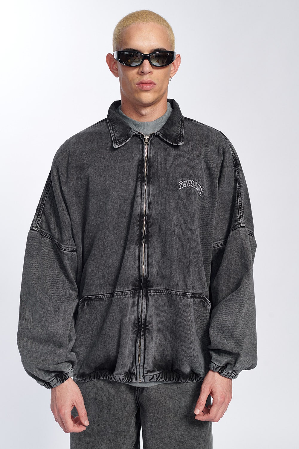 JAQUETA SARJA COM SILK PRETO MARMORIZADO