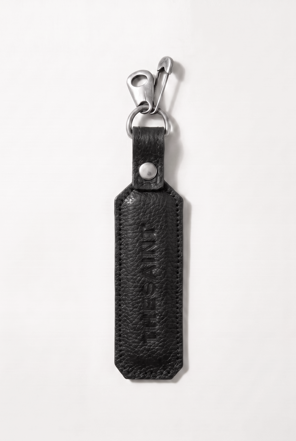 LEATHER KEYCHAIN THESAINT