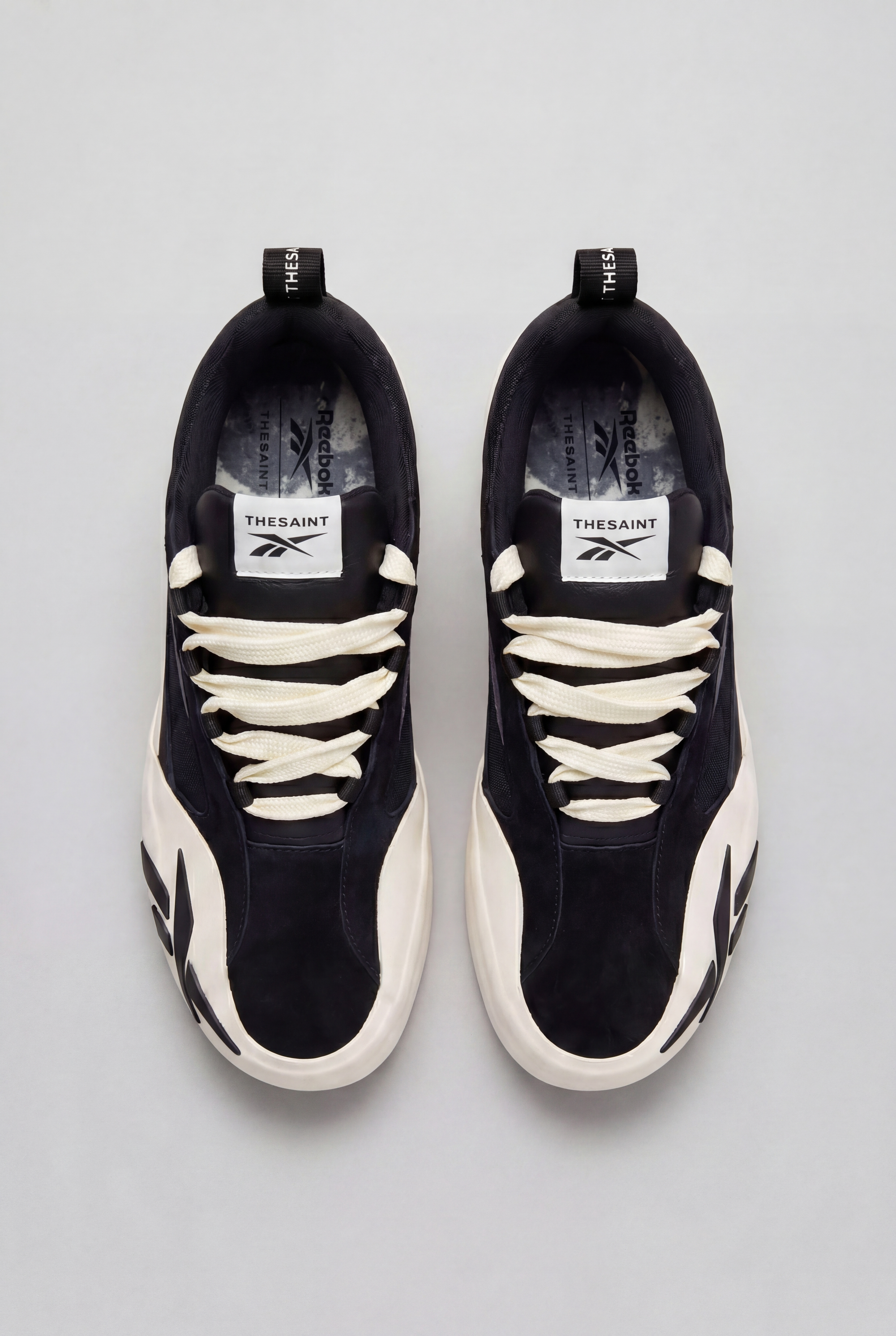 Tênis Reebok x THESAINT FTX-14