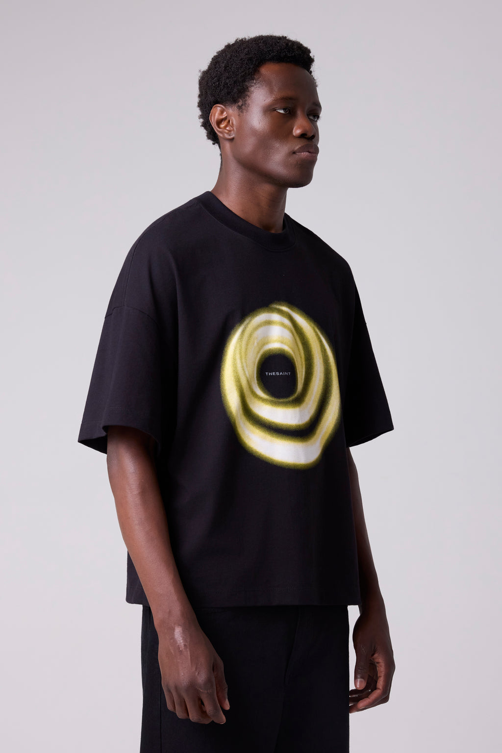 T-SHIRT WIDE BOXY SPIRAL HOLE