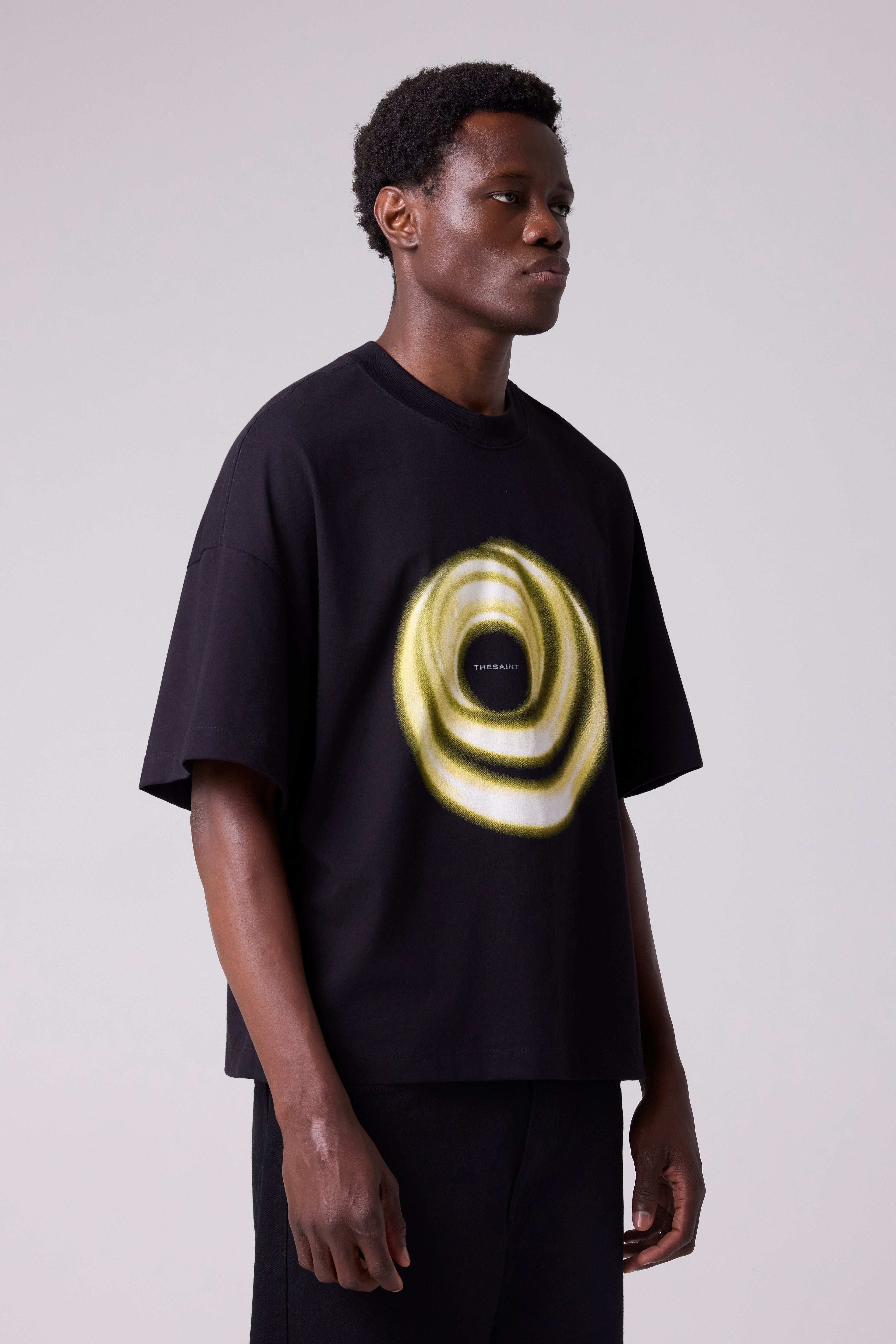 T-SHIRT WIDE BOXY SPIRAL HOLE