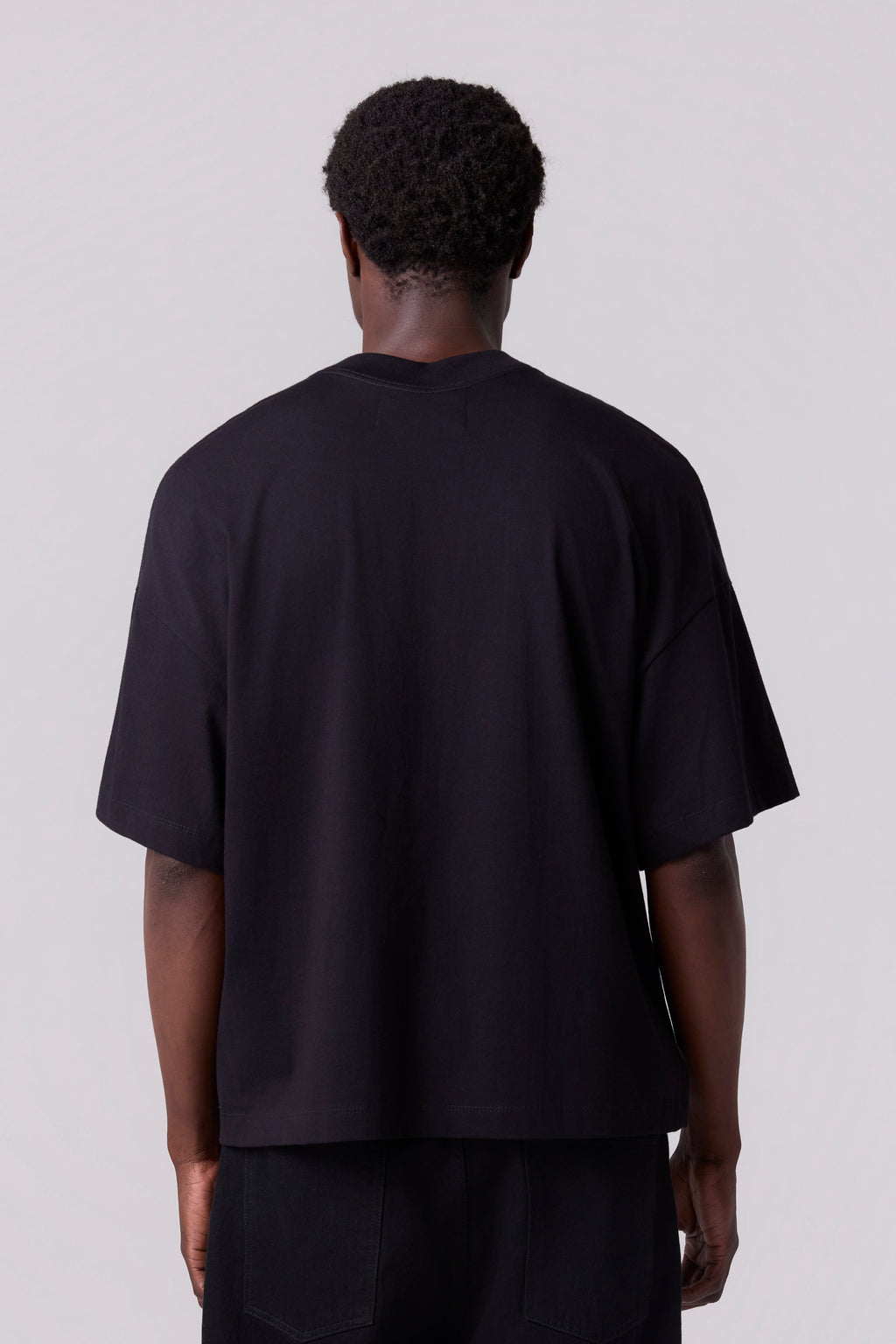T-SHIRT WIDE BOXY SPIRAL HOLE