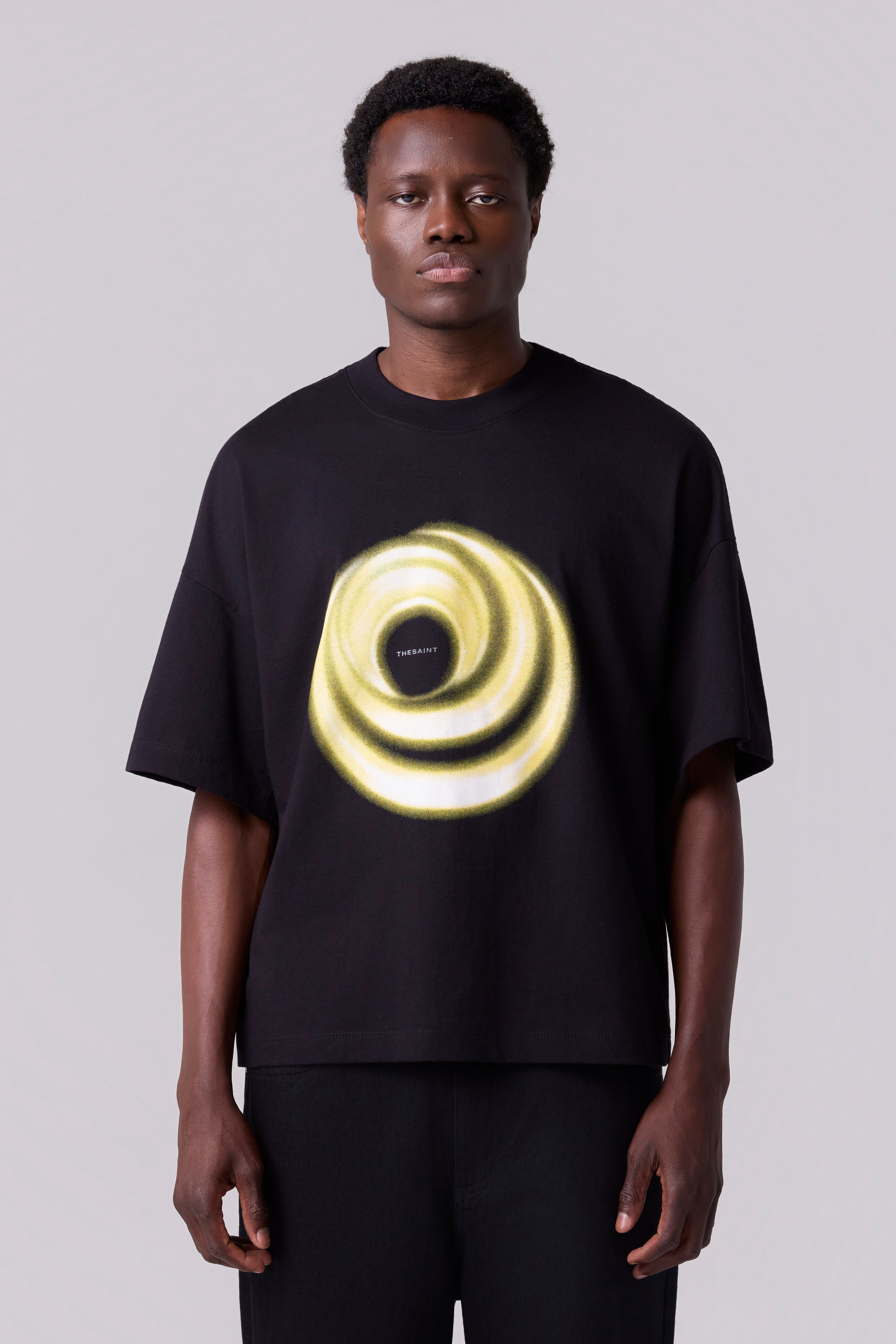 T-SHIRT WIDE BOXY SPIRAL HOLE