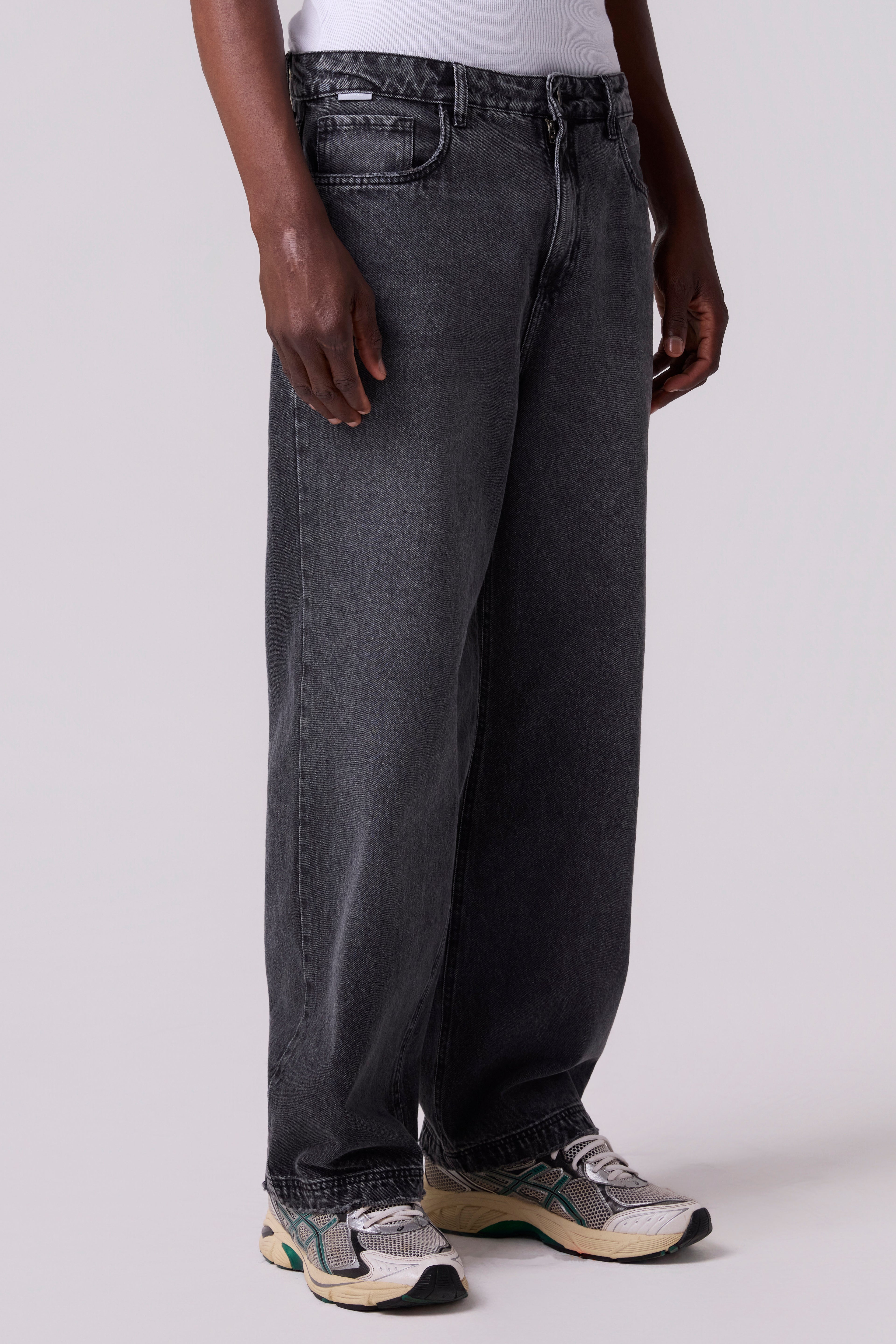 REGULAR DENIM PANTS SOLID